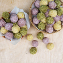 Load image into Gallery viewer, Lemon Drop Macaroons