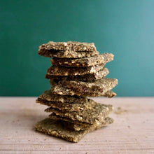 Load image into Gallery viewer, Kale Lemon Crackers